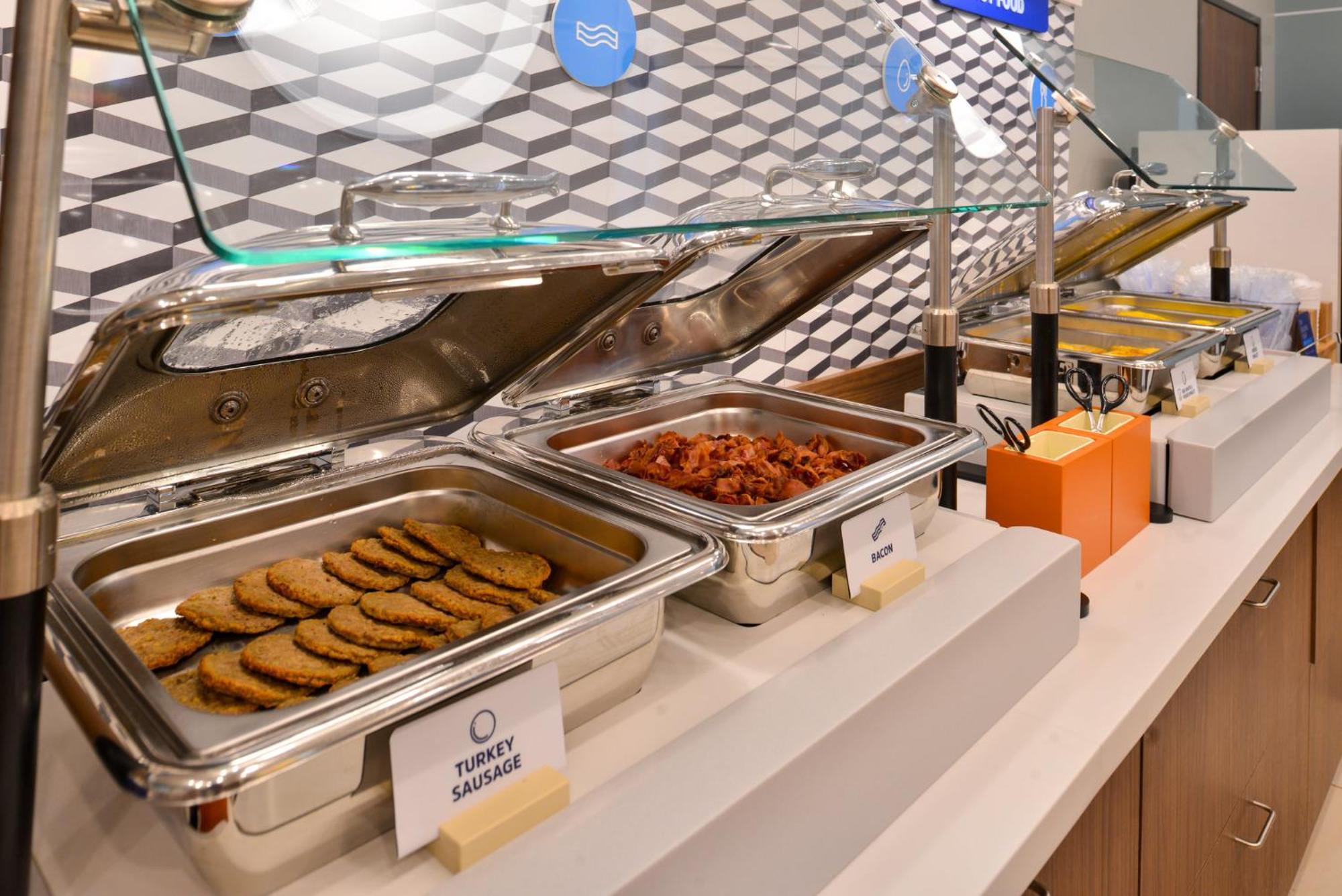 Holiday Inn Express & Suites Chicago Schaumburg By Ihg Luaran gambar