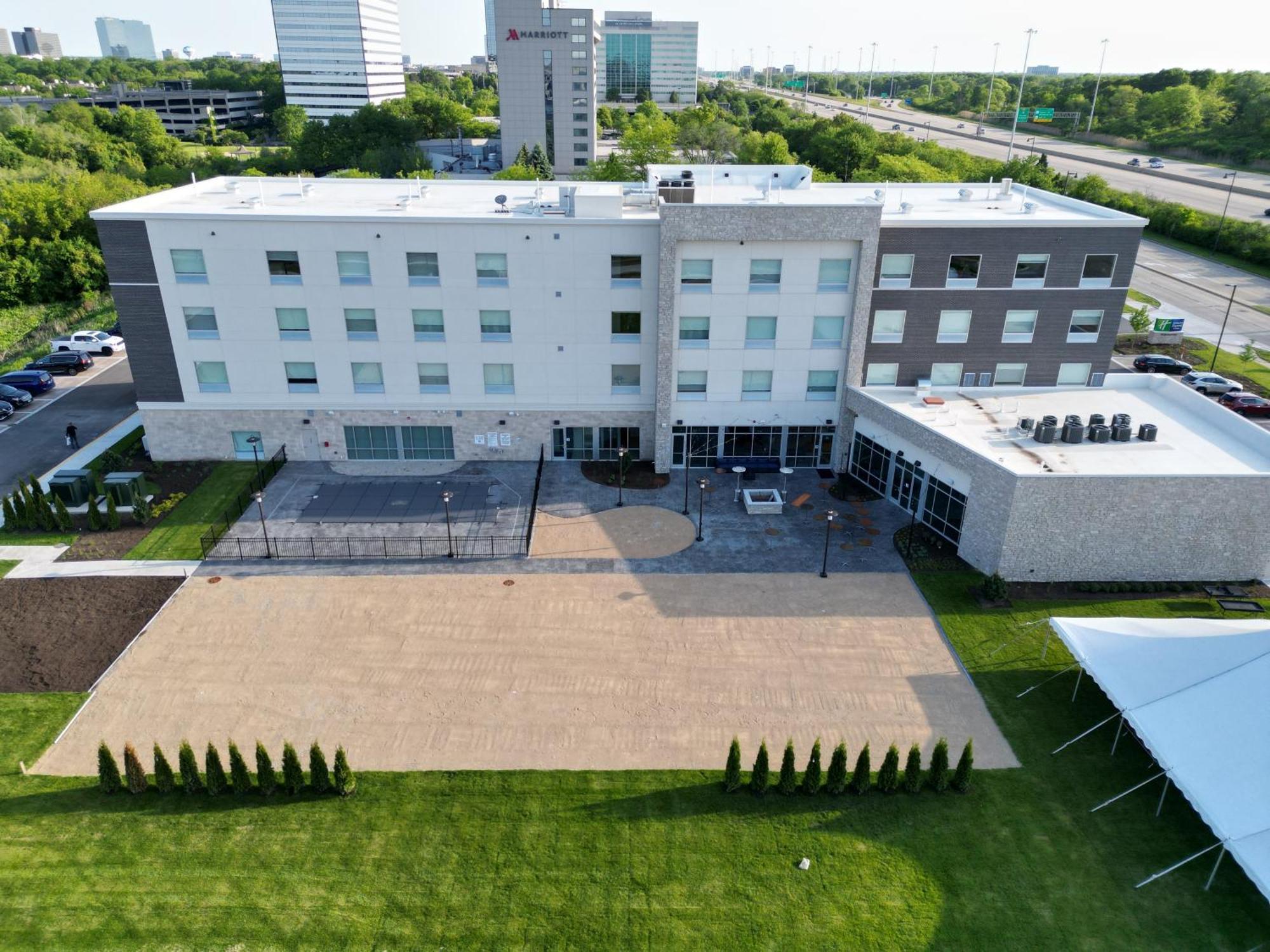 Holiday Inn Express & Suites Chicago Schaumburg By Ihg Luaran gambar