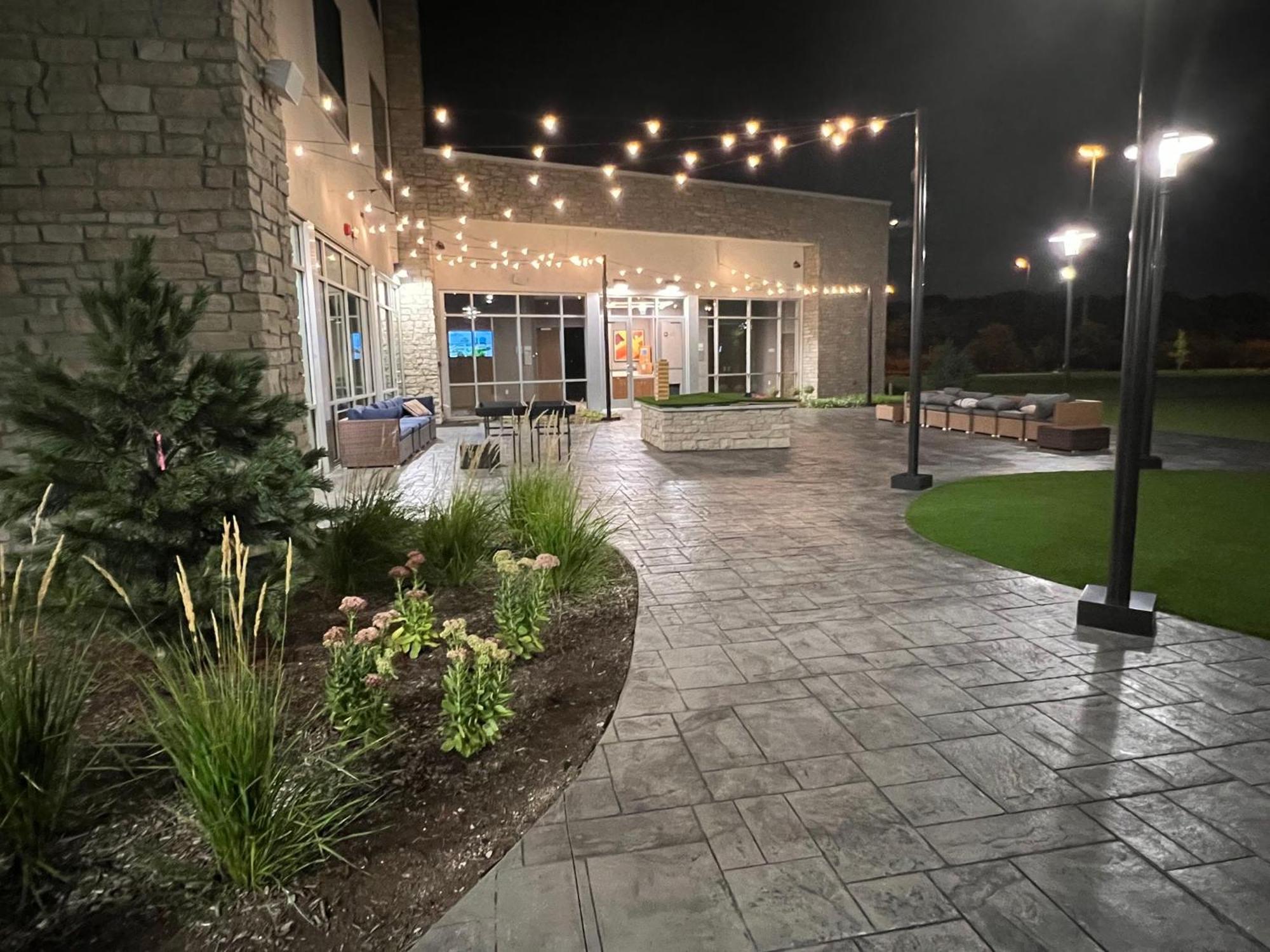 Holiday Inn Express & Suites Chicago Schaumburg By Ihg Luaran gambar