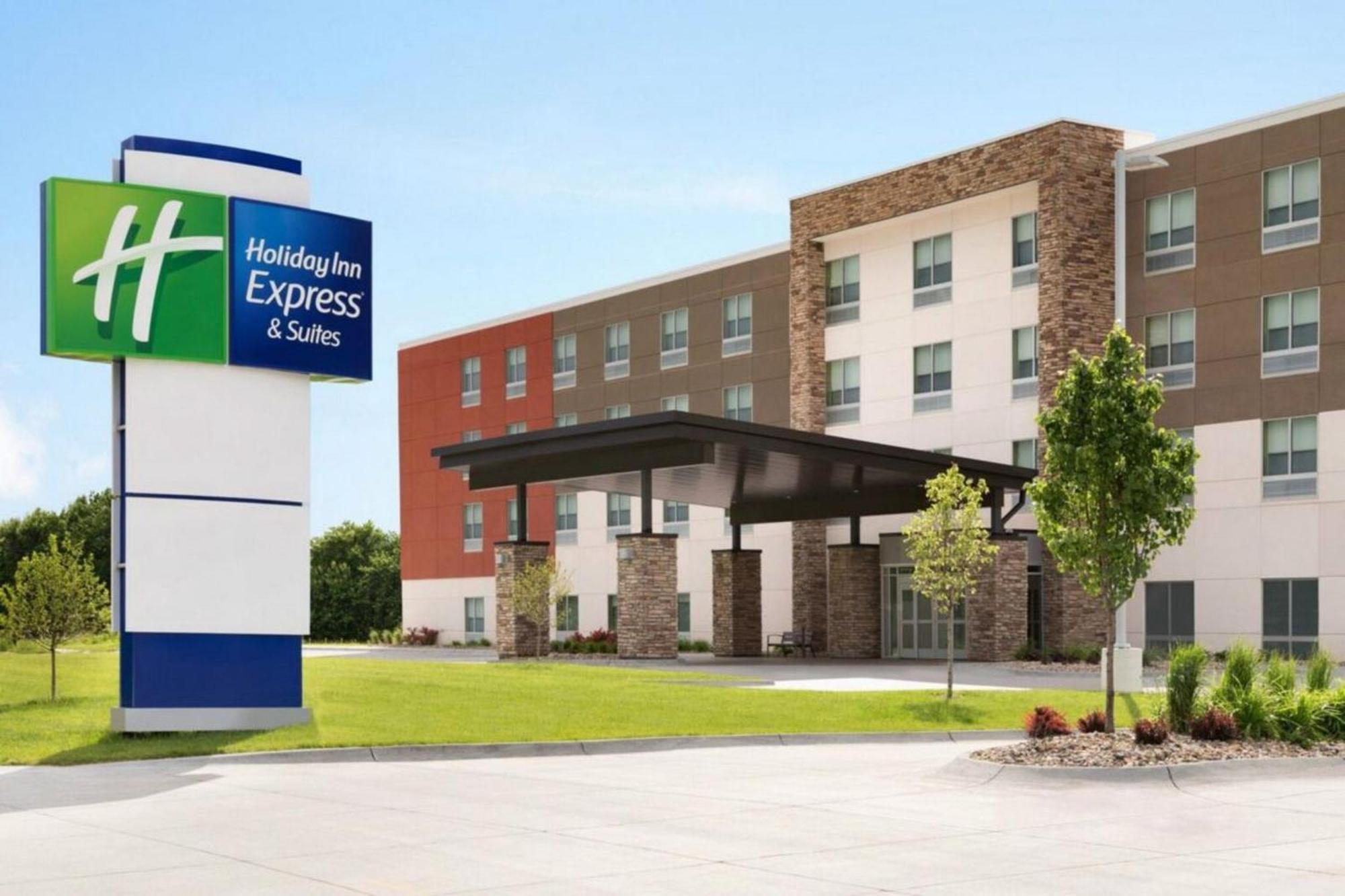 Holiday Inn Express & Suites Chicago Schaumburg By Ihg Luaran gambar